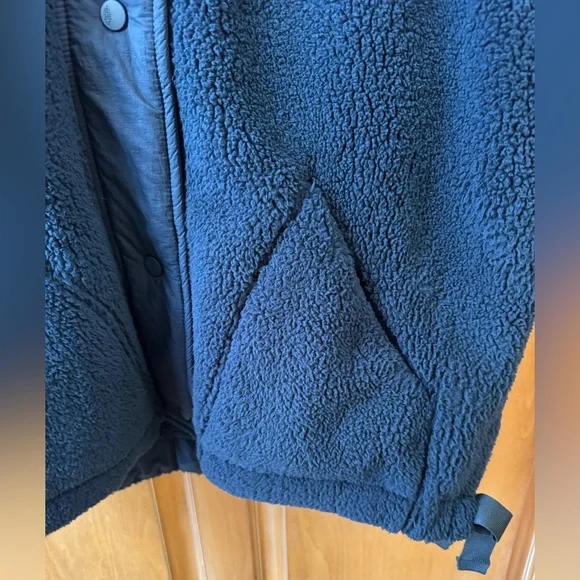 FP Movement Scout It Out Fleece Vest size XS - Picture 10 of 12